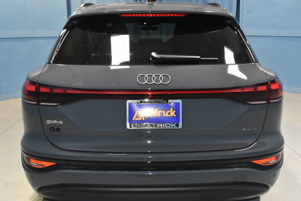 Used 2025 Audi Q6 e-tron Premium Plus AWD/4WD image 25