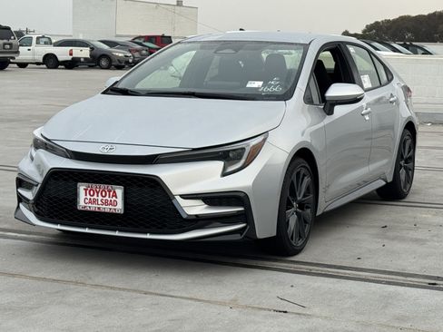 New 2026 Toyota Corolla SE FWD image 11