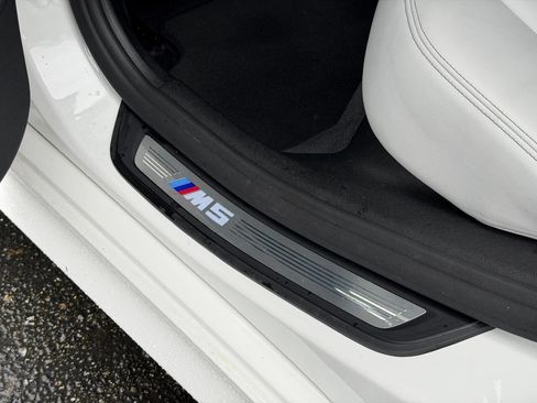 Used 2018 BMW M5 w/ Executive Package image 37