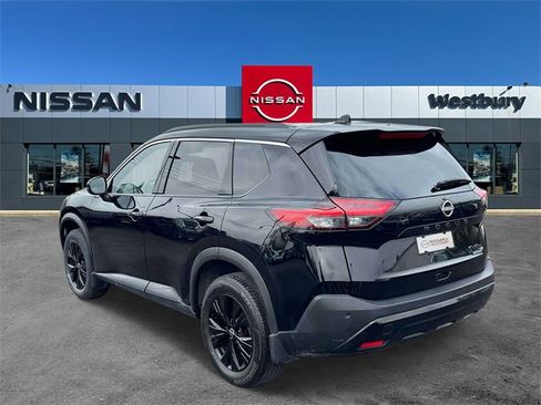 Used 2023 Nissan Rogue SV w/ SV Premium Package image 8