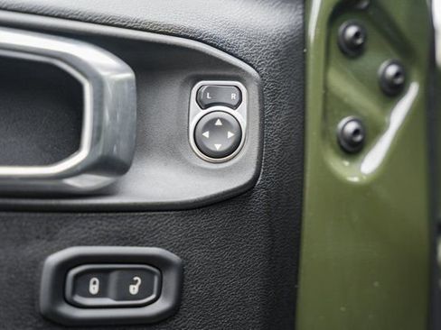 Used 2022 Jeep Wrangler Unlimited Sport AWD/4WD image 44