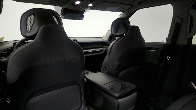 Used 2024 Kia EV9 Light Long Range RWD image 46