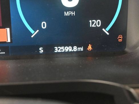 Used 2022 Ford F150 Lariat w/ Equipment Group 502A High AWD/4WD image 41