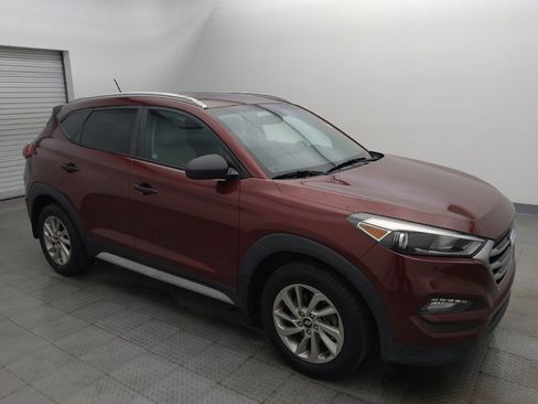 Used 2017 Hyundai Tucson SE AWD/4WD image 11