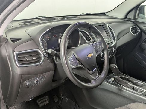 Used 2021 Chevrolet Equinox LT image 9