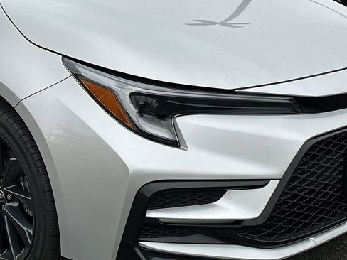 New 2026 Toyota Corolla SE image 9