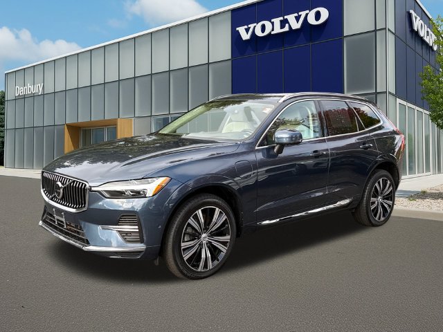Used 2023 Volvo XC60 T8 Ultimate w/ Climate Package AWD/4WD image 1