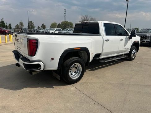 Certified 2025 GMC Sierra 3500 Denali w/ Denali Reserve Package AWD/4WD image 33