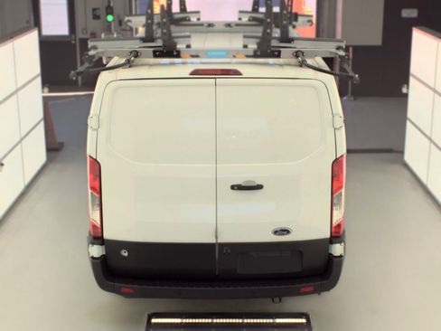 Used 2023 Ford Transit 150 Low Roof w/ Fleet Fuel Economy Package RWD image 8