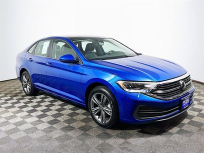 Used 2023 Volkswagen Jetta SE