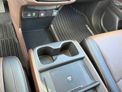 Certified 2026 Honda Odyssey Elite image 46