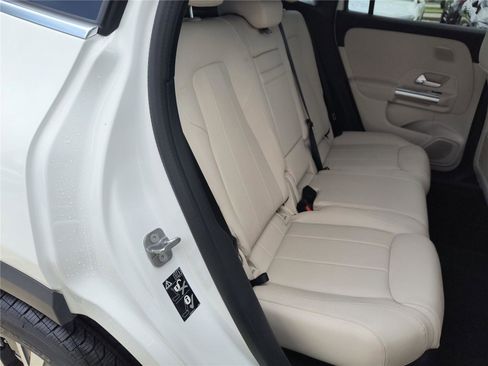 New 2025 Mercedes-Benz GLA 250 image 24