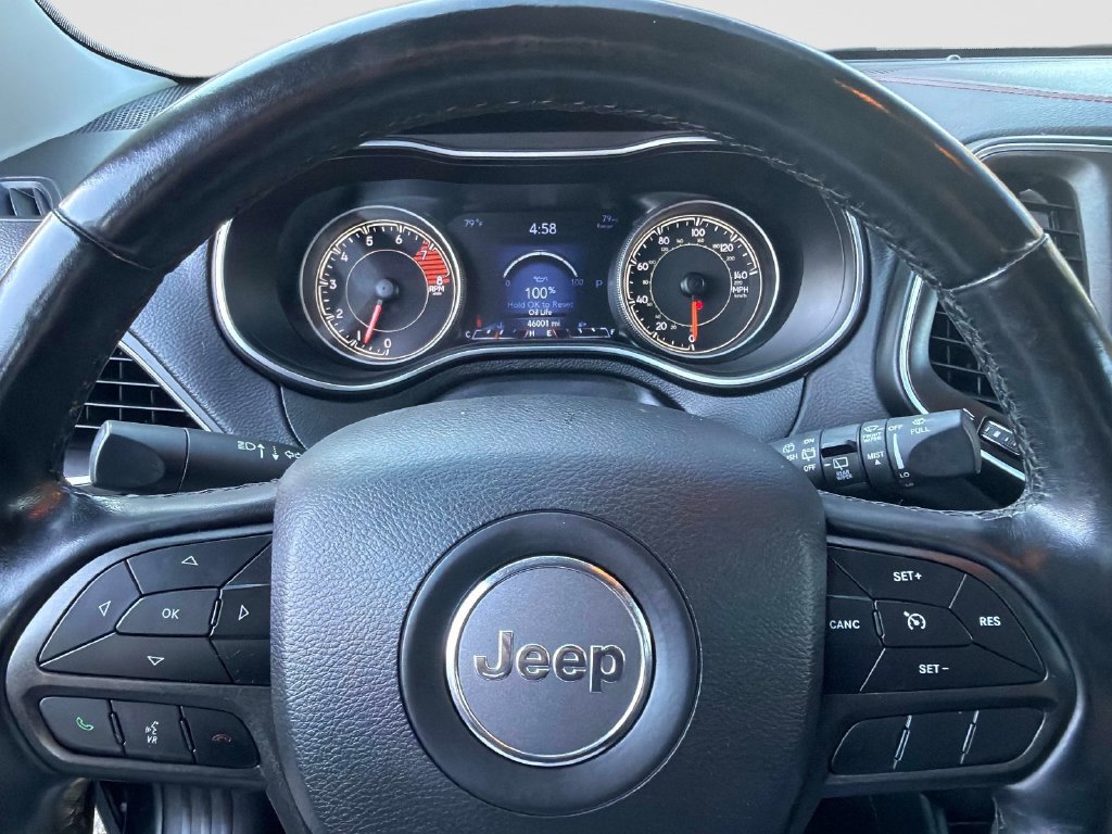 Used 2020 Jeep Cherokee Trailhawk w/ Cold Weather Group AWD/4WD image 27