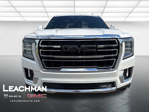 Certified 2021 GMC Yukon SLT w/ SLT Premium Package AWD/4WD image 10