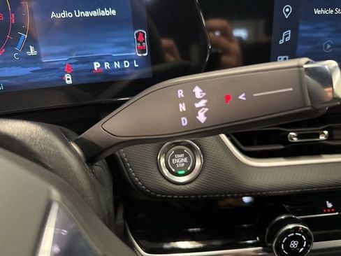 New 2026 Chevrolet Equinox LT AWD/4WD image 14