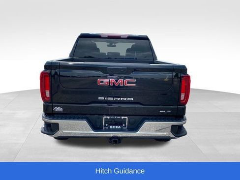 Used 2024 GMC Sierra 1500 SLT AWD/4WD image 4