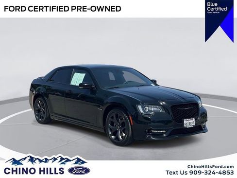 Used 2022 Chrysler 300 S w/ Safetytec Plus Group RWD image 1