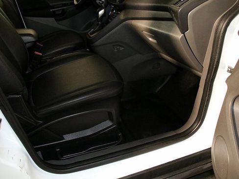 Used 2019 Ford Transit Connect XL image 30