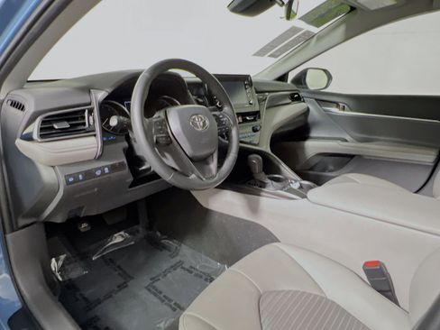 Used 2023 Toyota Camry SE FWD image 30