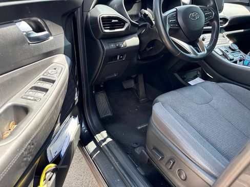 Used 2023 Hyundai Santa Fe SEL FWD image 5
