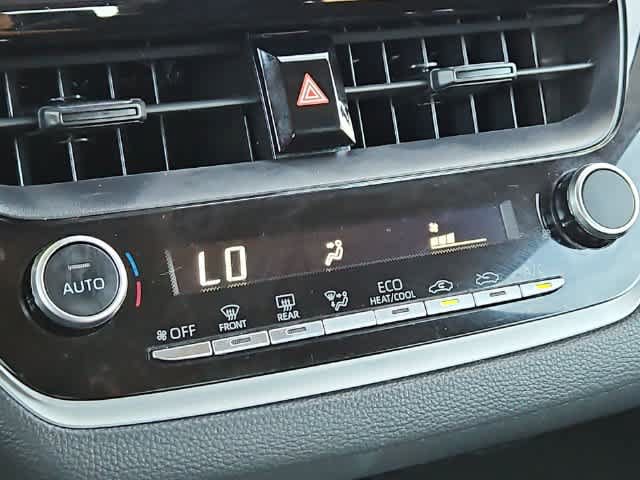 Used 2024 Toyota Corolla LE FWD image 24