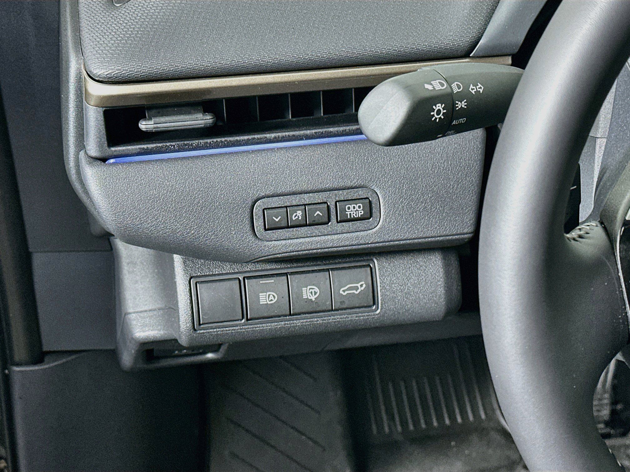 Used 2026 Toyota bZ FWD image 17