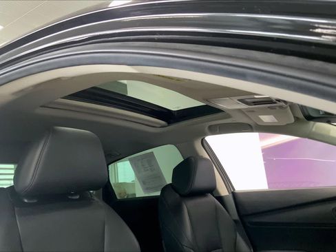 Used 2023 Honda Accord Touring image 27