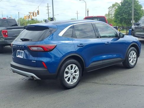 Used 2023 Ford Escape Active AWD/4WD image 6