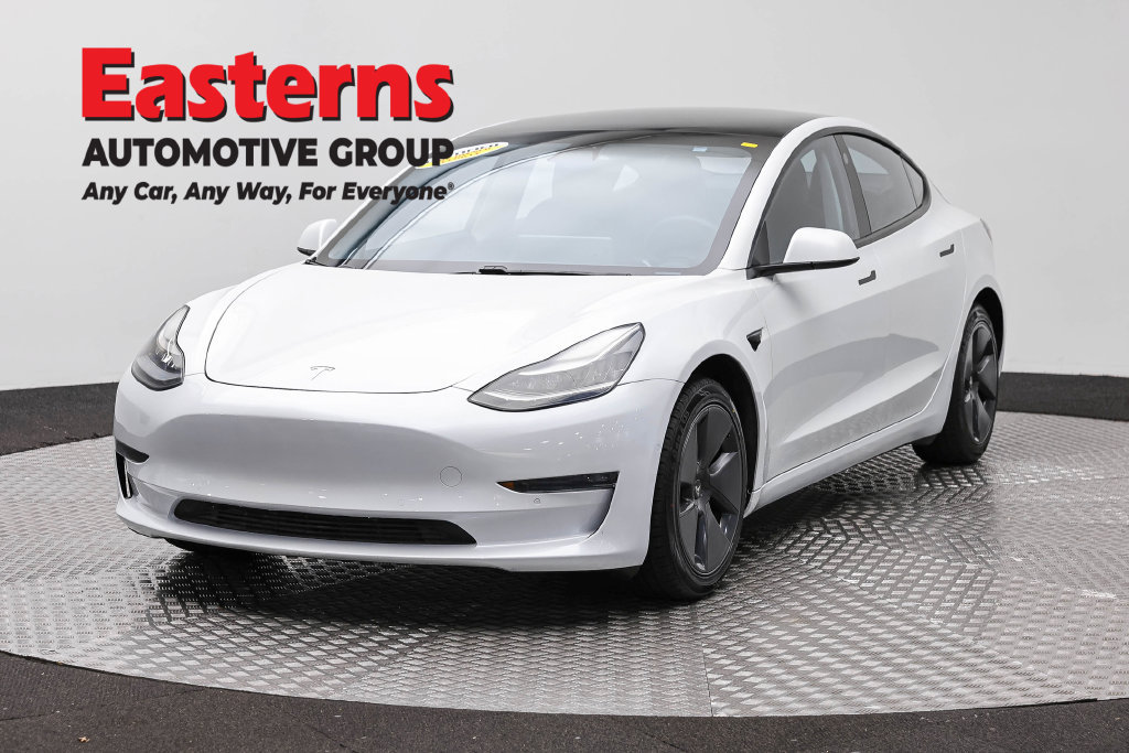 Used 2021 Tesla Model 3 Standard Range Plus RWD image 1