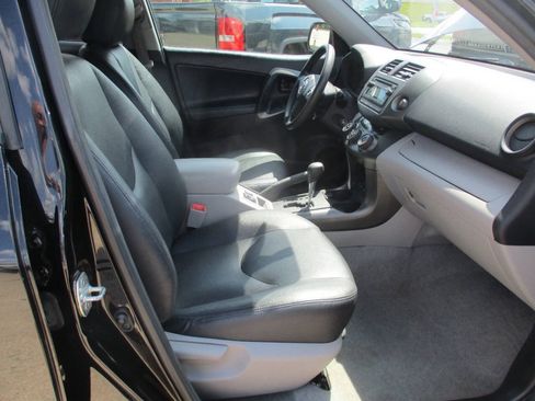 Used 2012 Toyota RAV4 4WD w/ Value Pkg image 39