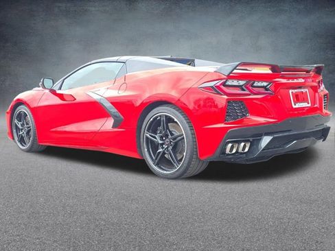 Used 2024 Chevrolet Corvette Stingray Premium Cpe w/ Z51 Performance Package RWD image 4