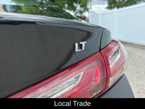Used 2021 Chevrolet Malibu LT FWD image 6