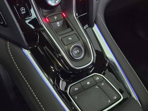 Certified 2025 Acura RDX SH-AWD w/ Advance Package image 12