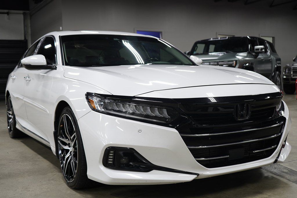 Used 2021 Honda Accord Touring image 7