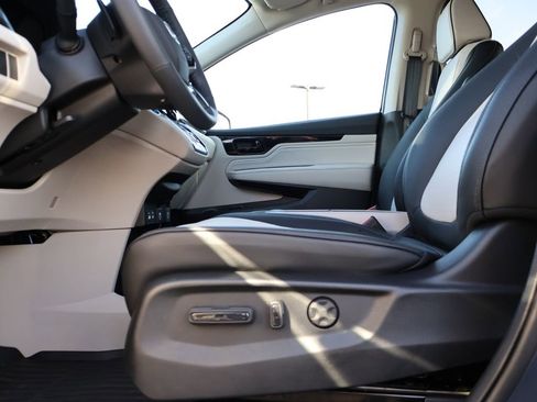 New 2026 Honda Odyssey Elite image 23