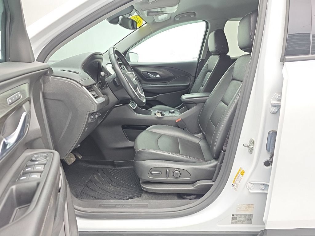 Used 2023 GMC Terrain SLT AWD/4WD image 14