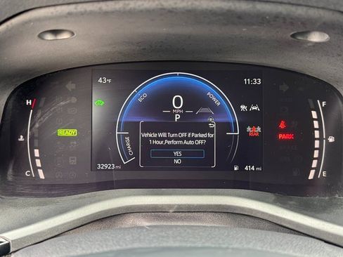 Used 2025 Toyota Camry LE image 22