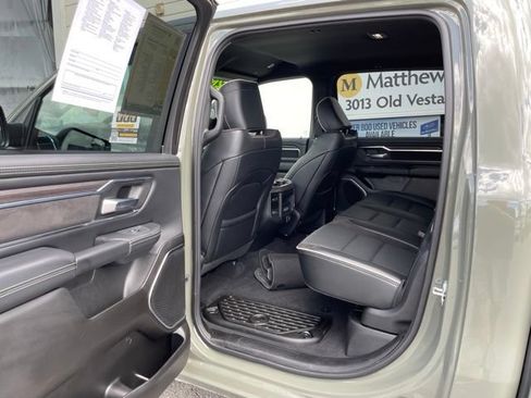 Used 2026 RAM 1500 Laramie AWD/4WD image 32