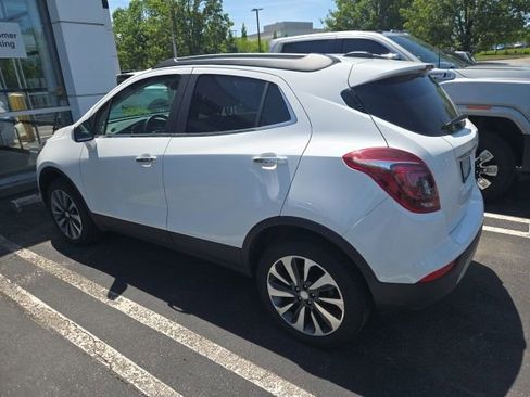Certified 2022 Buick Encore Preferred w/ Safety Package AWD/4WD image 5