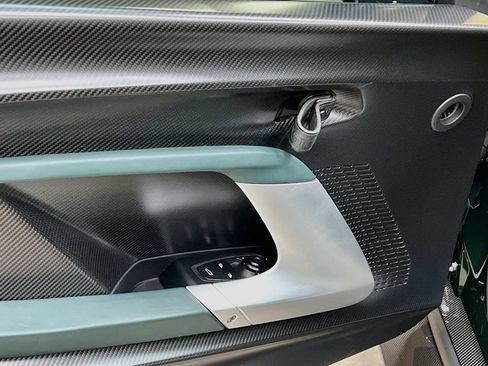 Used 2024 Aston Martin Valour RWD image 19
