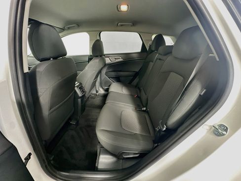Used 2025 Kia Sportage LX FWD image 27