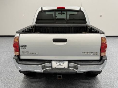 Used 2006 Toyota Tacoma PreRunner RWD image 10