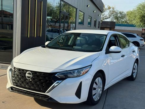 Used 2024 Nissan Sentra S FWD image 2