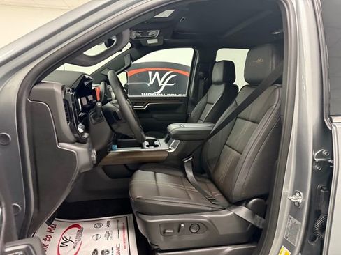 New 2025 Chevrolet Silverado 2500 High Country w/ High Country Premium Package image 12
