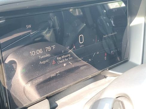 New 2027 GMC Terrain AT4 w/ Convenience Package III AWD/4WD image 8