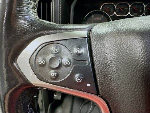 Used 2018 Chevrolet Silverado 2500 LTZ image 37