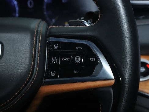Used 2024 Jeep Grand Cherokee L Summit AWD/4WD image 25