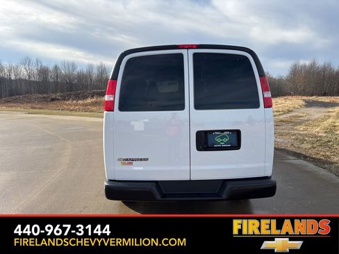 Certified 2025 Chevrolet Express 3500 LS image 8