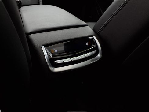 Used 2021 Cadillac XT6 Sport image 8