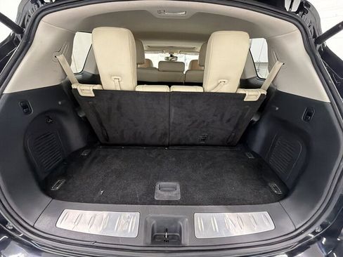 Used 2020 INFINITI QX60 Luxe w/ Essential Package AWD/4WD image 16